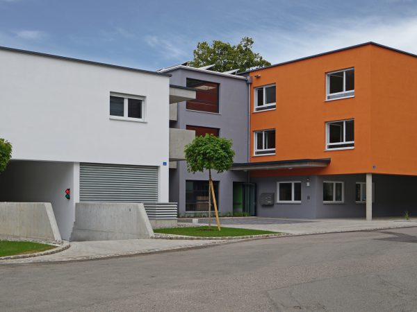 Neubau eines Wohngebäudes mit Praxisräumen, Tiefgarage und Wohngruppen für Menschen mit Behinderung in Lindau - Bazienstraße